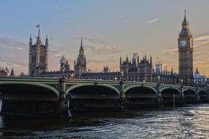 Travel to Europe from Canada (the UK)