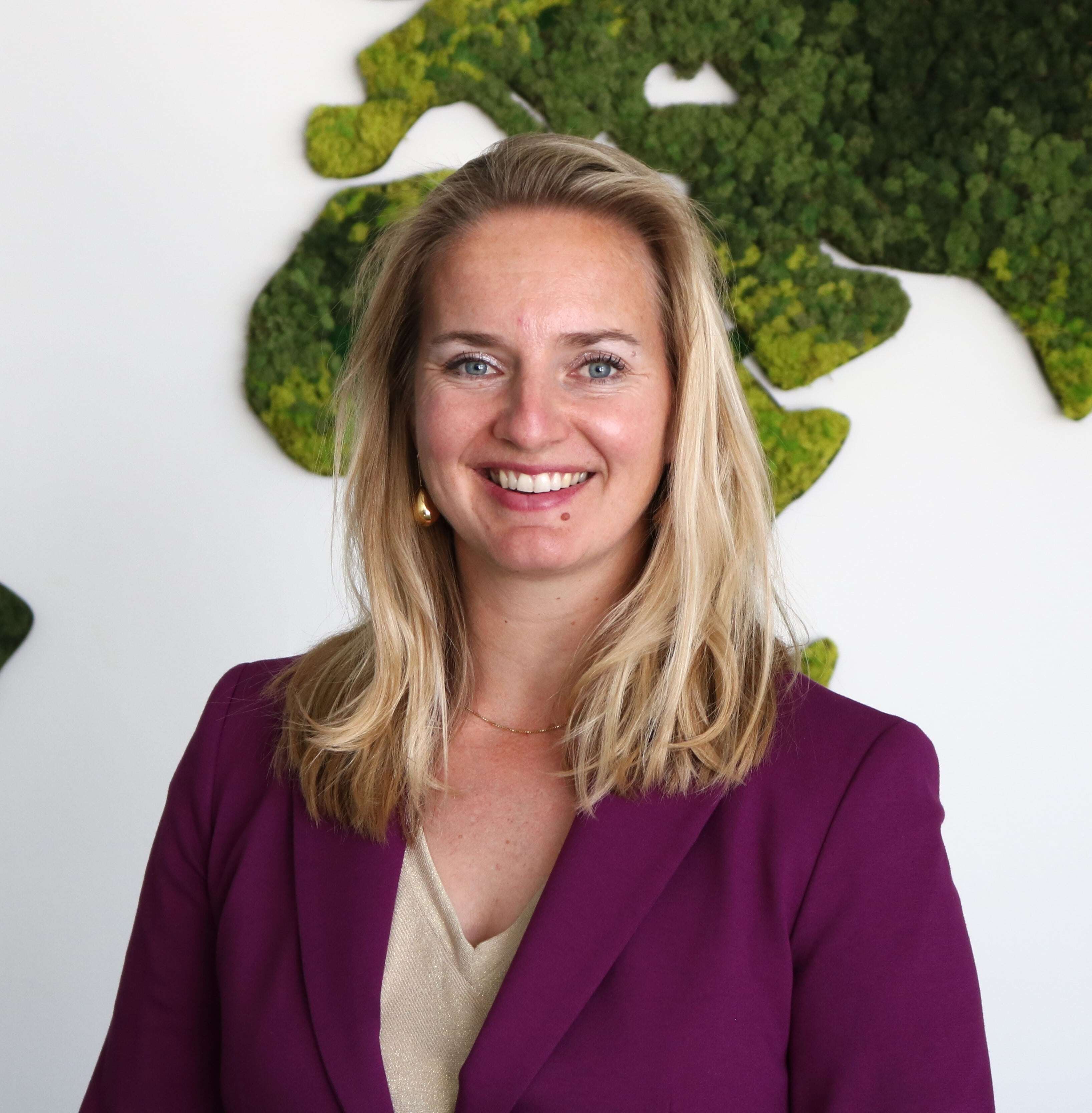 Yvonne Overmaat